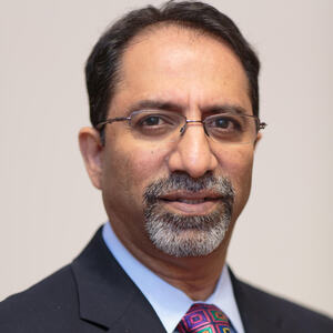 Dr. Mani Vadari